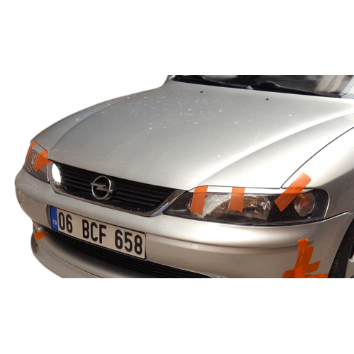 Opel Vectra B Far Kaşı Takımı