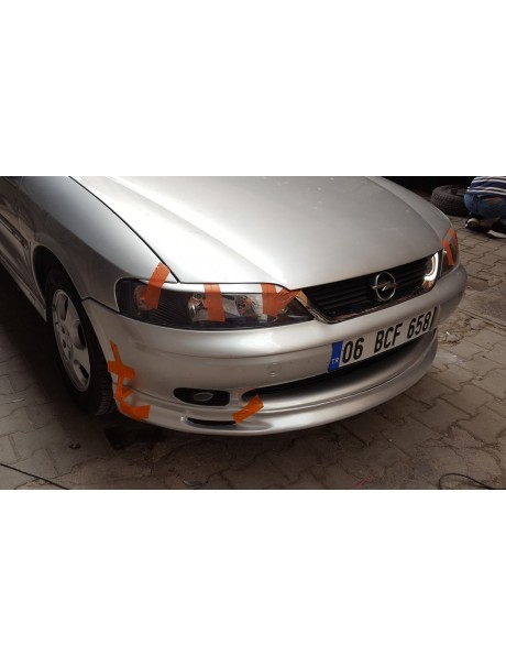 Opel Vectra B Far Kaşı Takımı